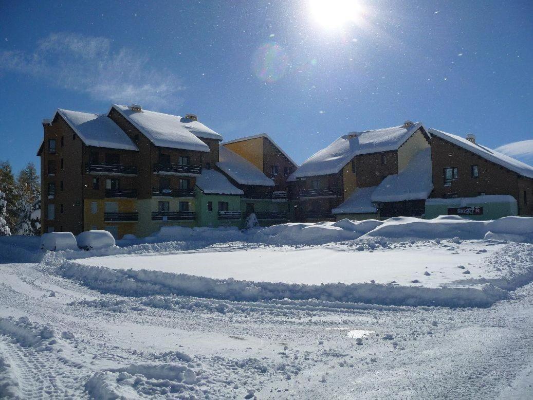 Apt Confortable Au Pied Des Pistes Et De La Foret Bolquère Zewnętrze zdjęcie