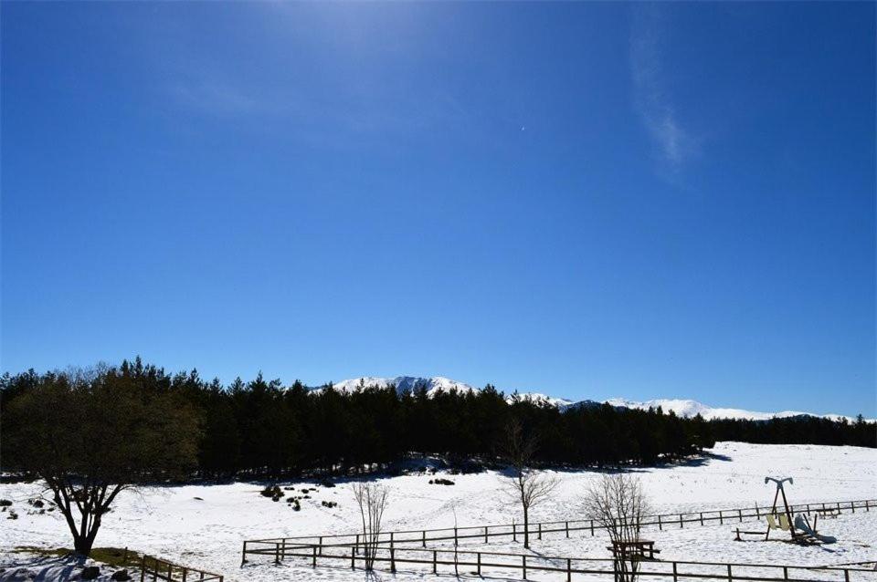 Apt Confortable Au Pied Des Pistes Et De La Foret Bolquère Zewnętrze zdjęcie